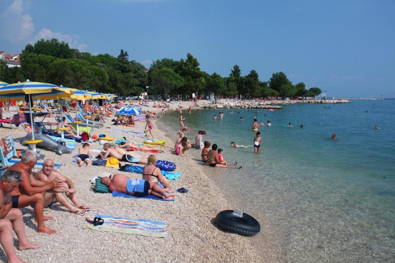 Apartments By The Sea Crikvenica - 5563 Kültér fotó
