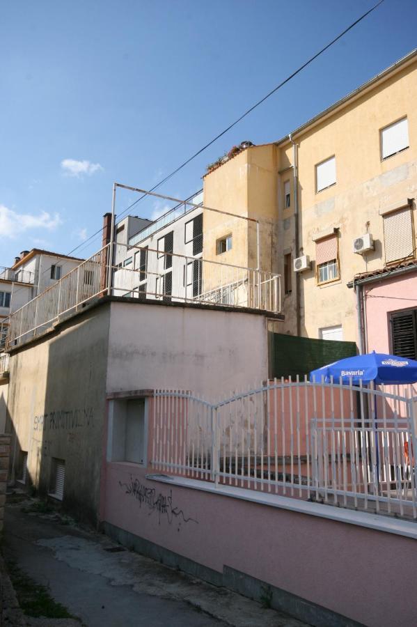 Apartments By The Sea Crikvenica - 5563 Kültér fotó